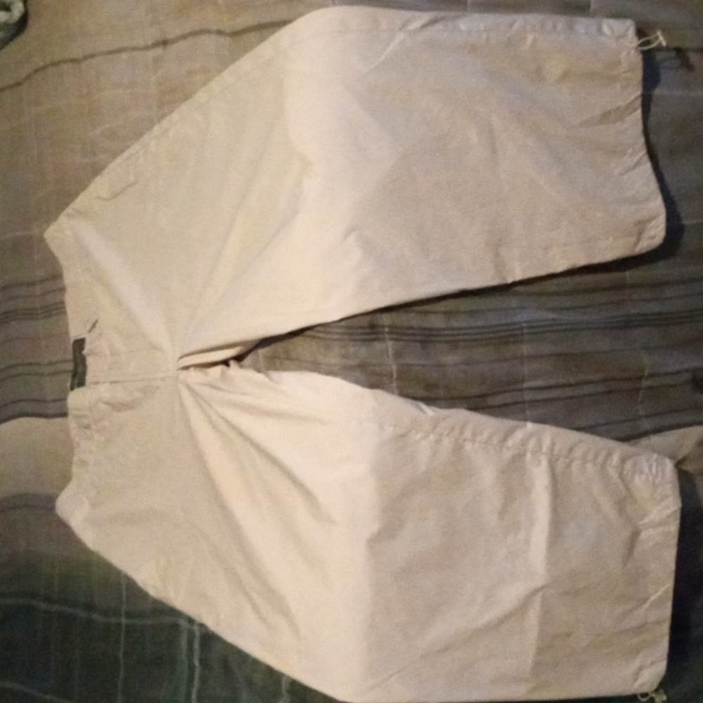 French Connection capri pants